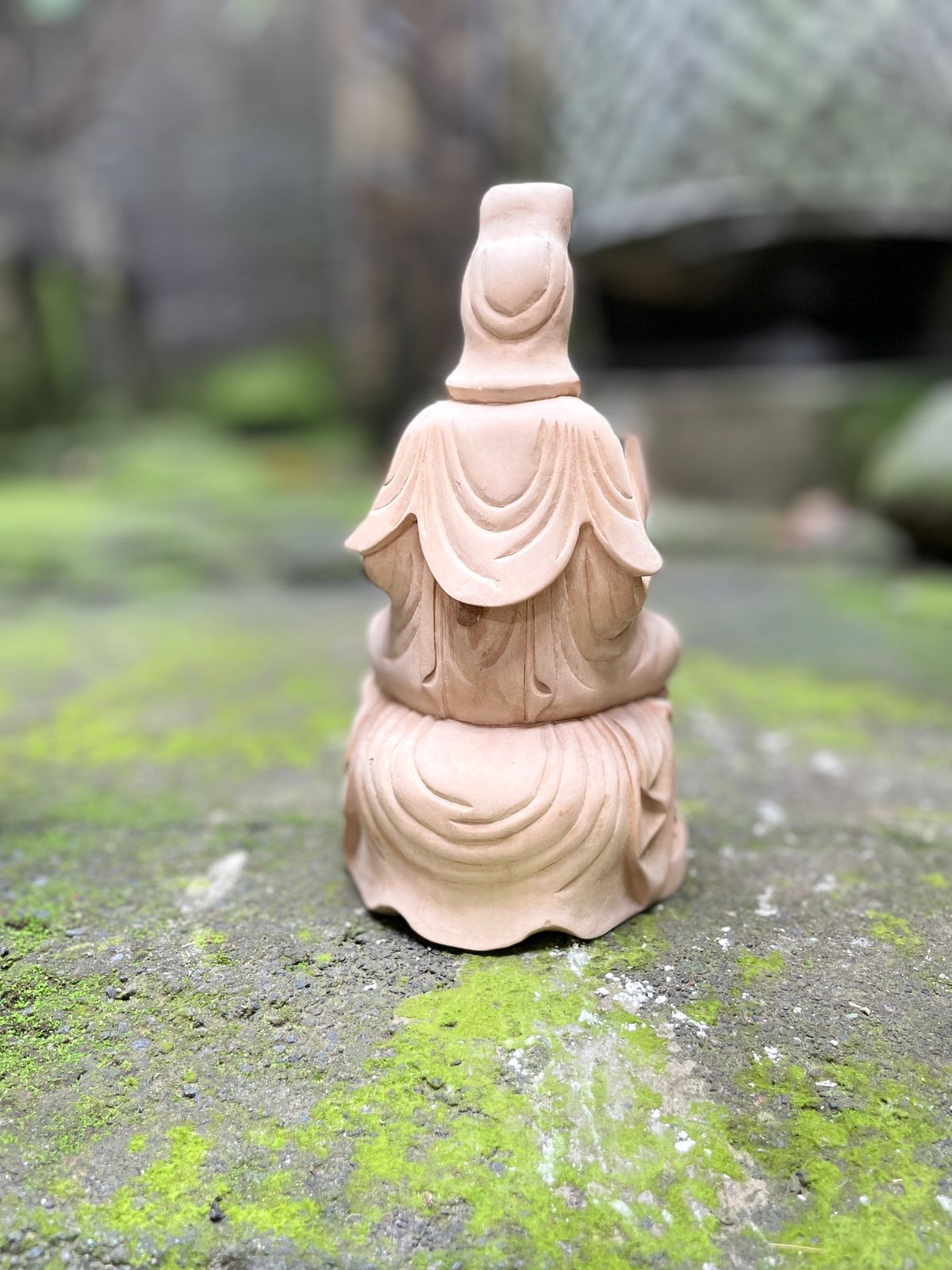 Kwan In Statue