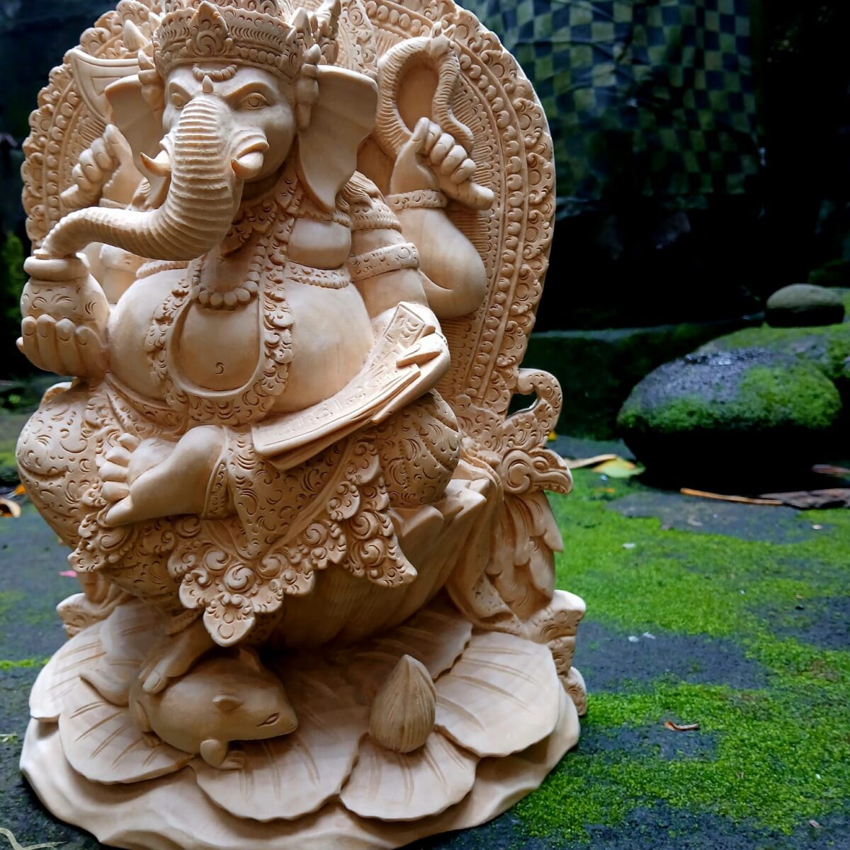 Ganesha Wood Carving,HandCarved Wooden Ganesha Statue,Hindu God of Wisdom & Prosperity