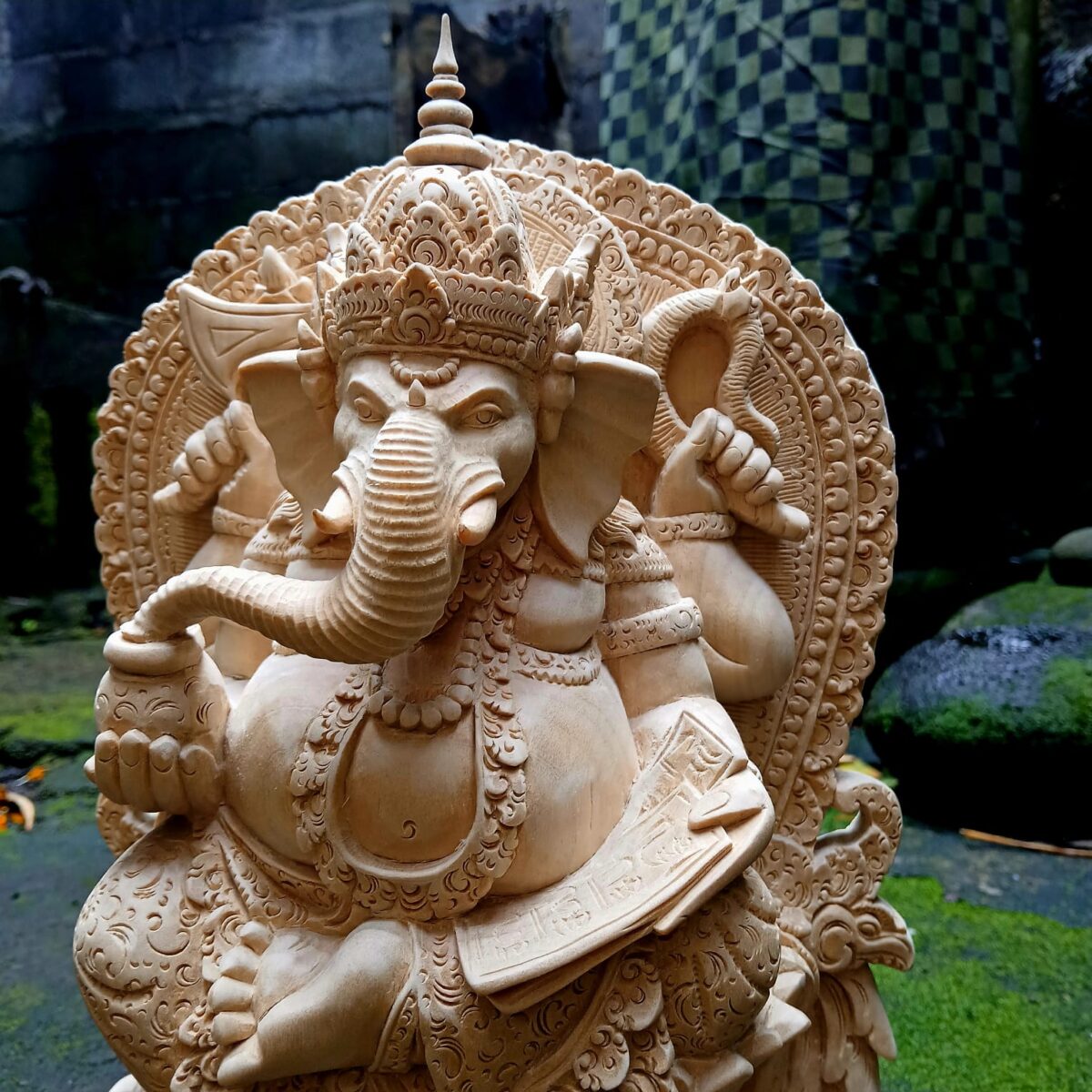 Ganesha Wood Carving,HandCarved Wooden Ganesha Statue,Hindu God of Wisdom & Prosperity