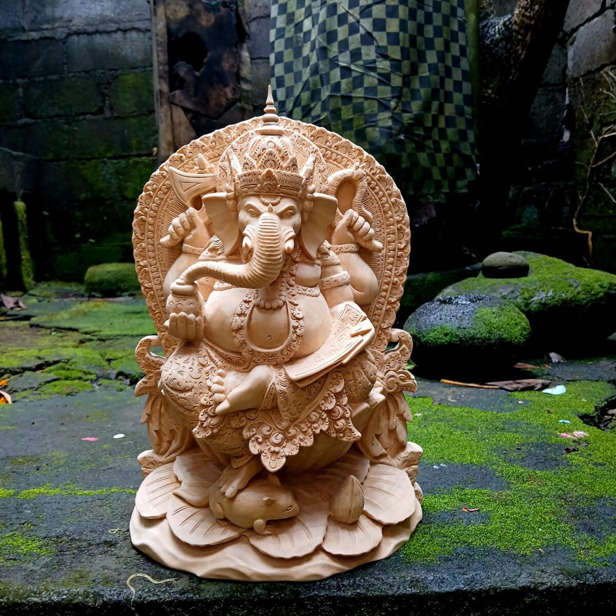 Ganesha Wood Carving,HandCarved Wooden Ganesha Statue,Hindu God of Wisdom & Prosperity