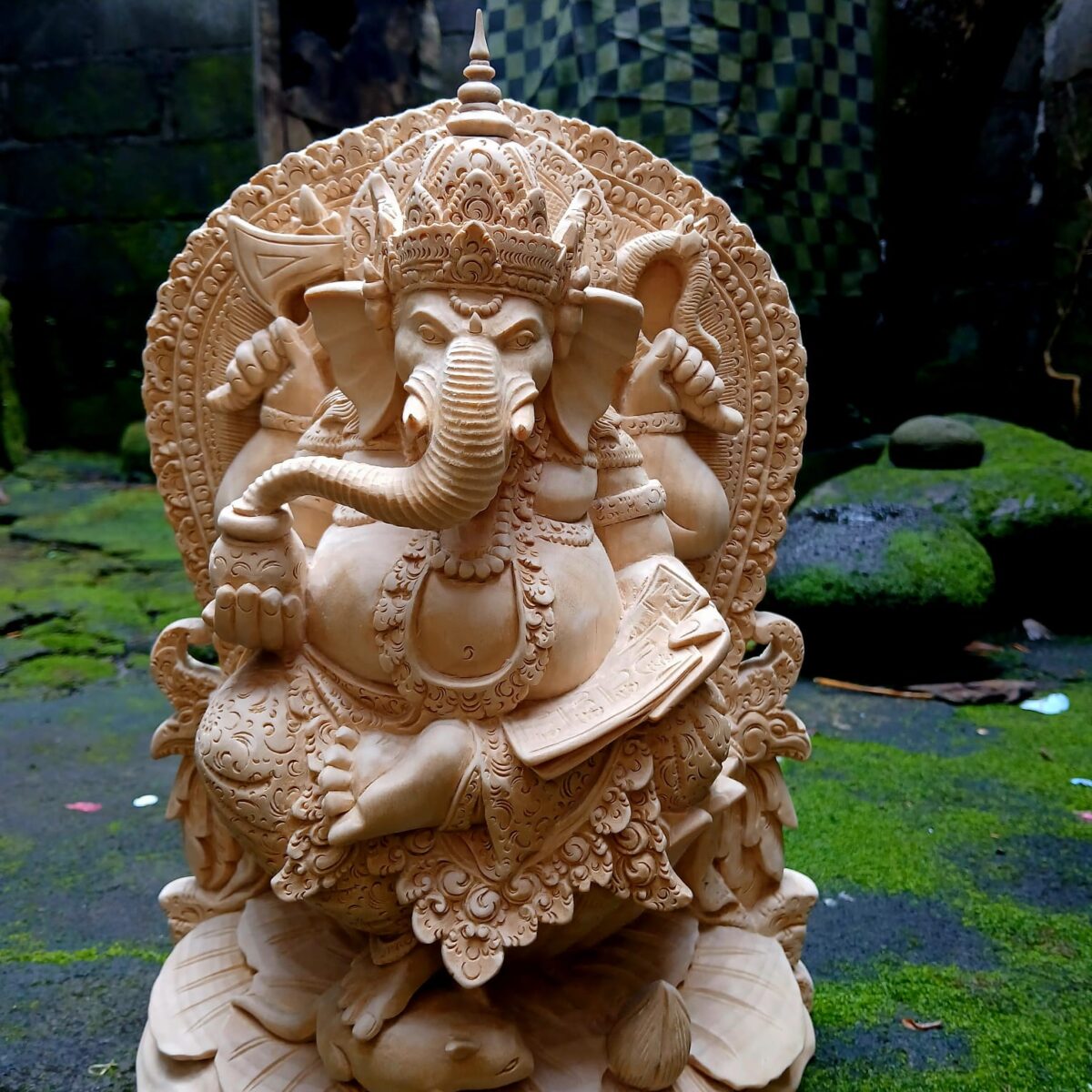 Ganesha Wood Carving,HandCarved Wooden Ganesha Statue,Hindu God of Wisdom & Prosperity