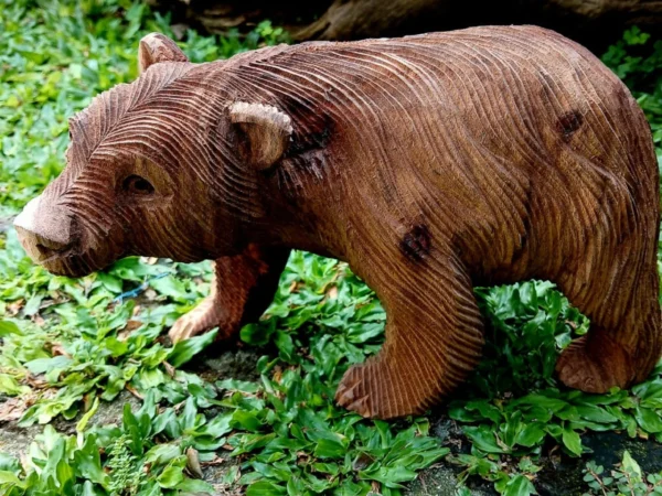 Wooden Walking Bear Figurine – Handmade Balinese Wildlife Decor,Handcrafted Walking Animal Sculpture