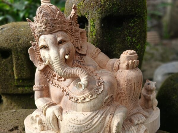 Hand-Carved Wood Ganesha Statue,Temple Decor & Spiritual Gift, Traditional Hindu God Carving