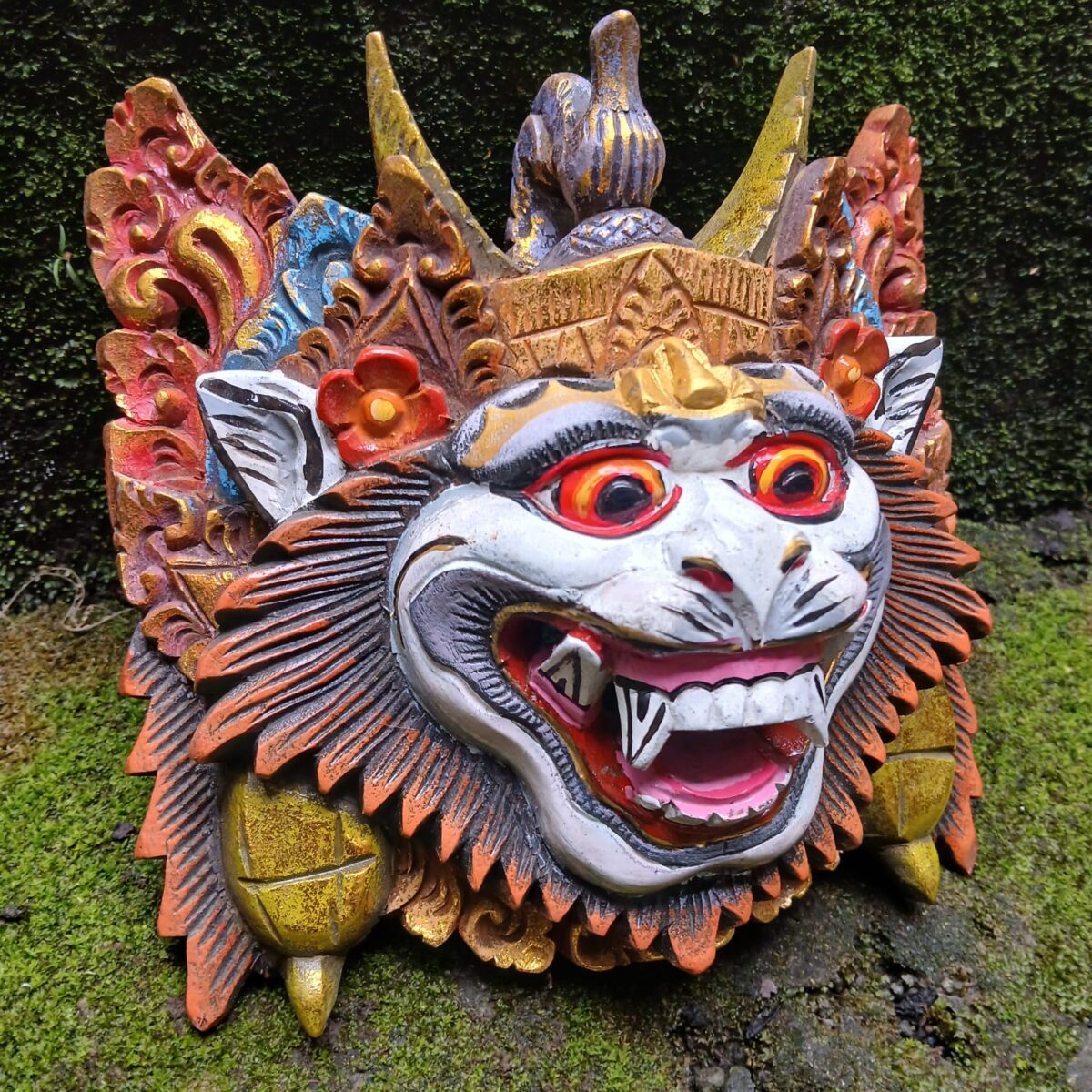 Hanoman Mask Wood Carving – Balinese Wall Decor ,Hand-Carved Monkey God Art ,Hindu Mythology Home Decor ,Spiritual Mask Wall Hanging