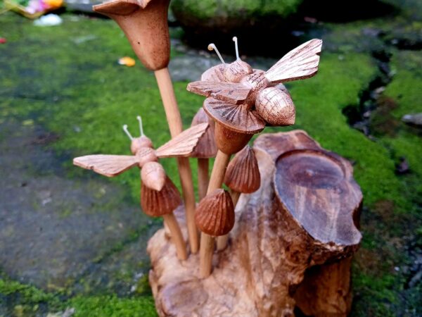 Hand-Carved Wooden Mushroom – Nature-Inspired Wood Sculpture, Rustic Forest Decor