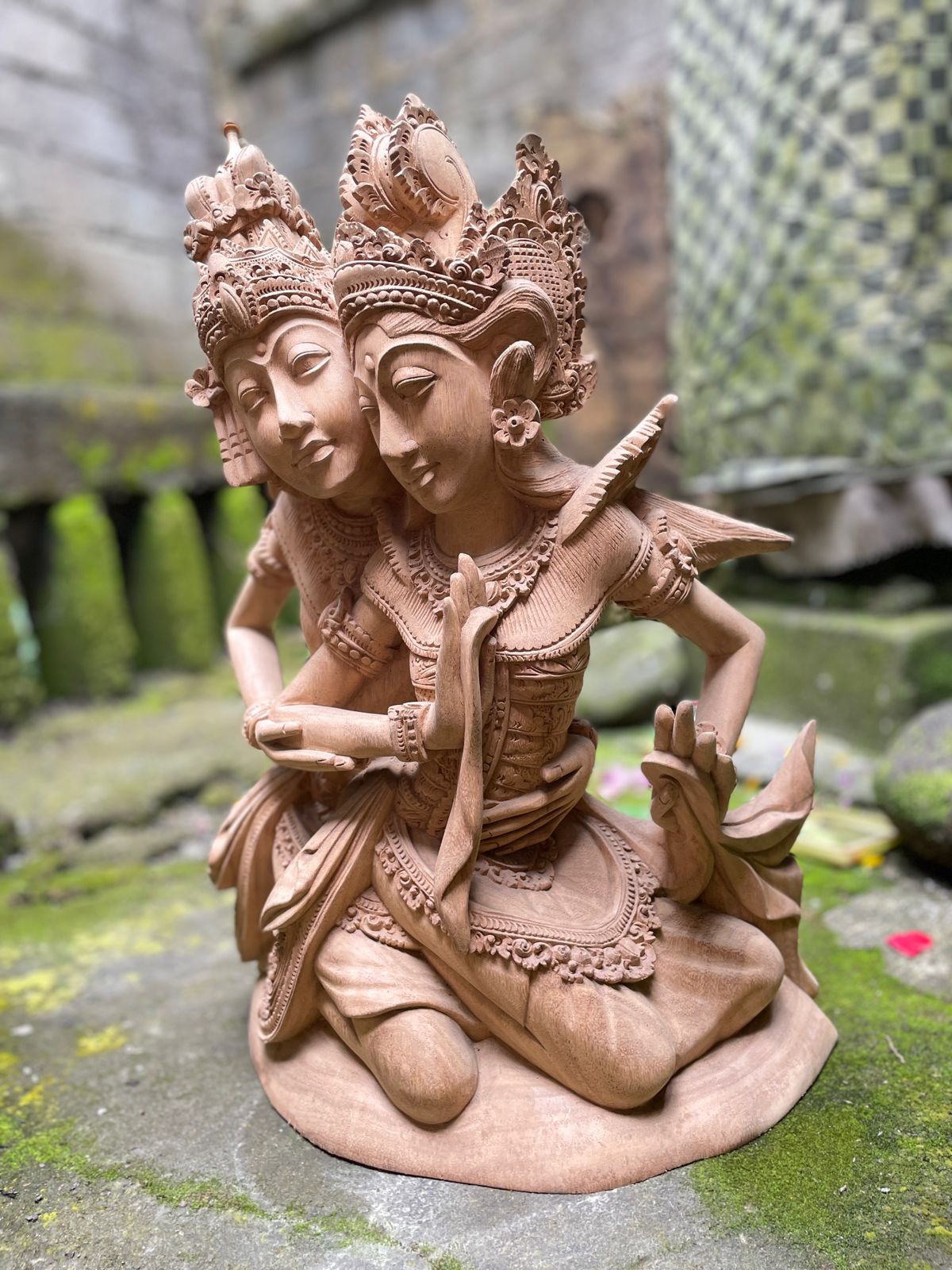 Hand-Carved Rama and Shinta Statue,Balinese Suar Wood Sculpture of Divine Love