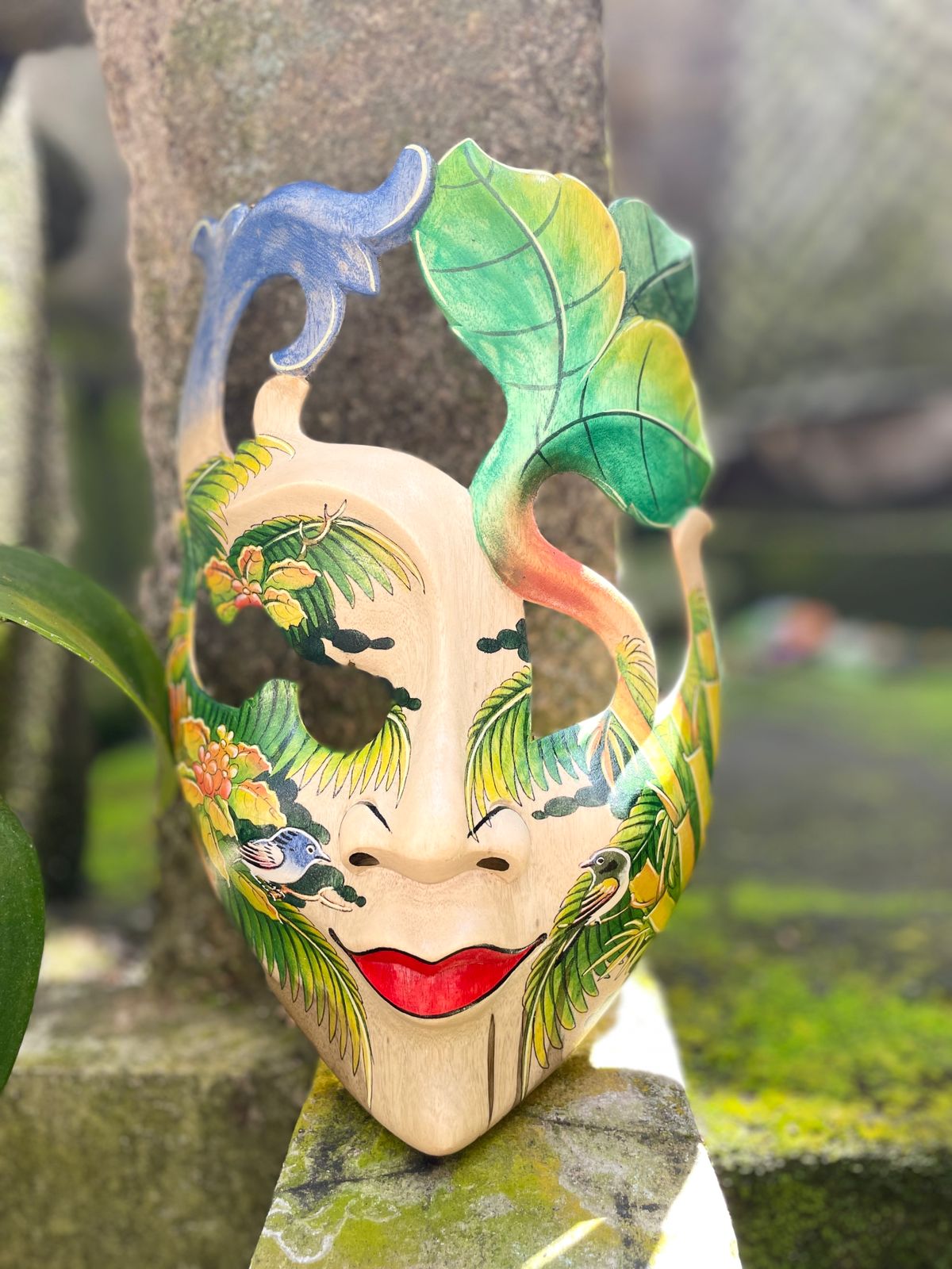 Colorful Abstract Face Mask Wall Art – Handcrafted Decorative Mask, Modern Tribal Home Decor, Unique Painted Wall Sculpture