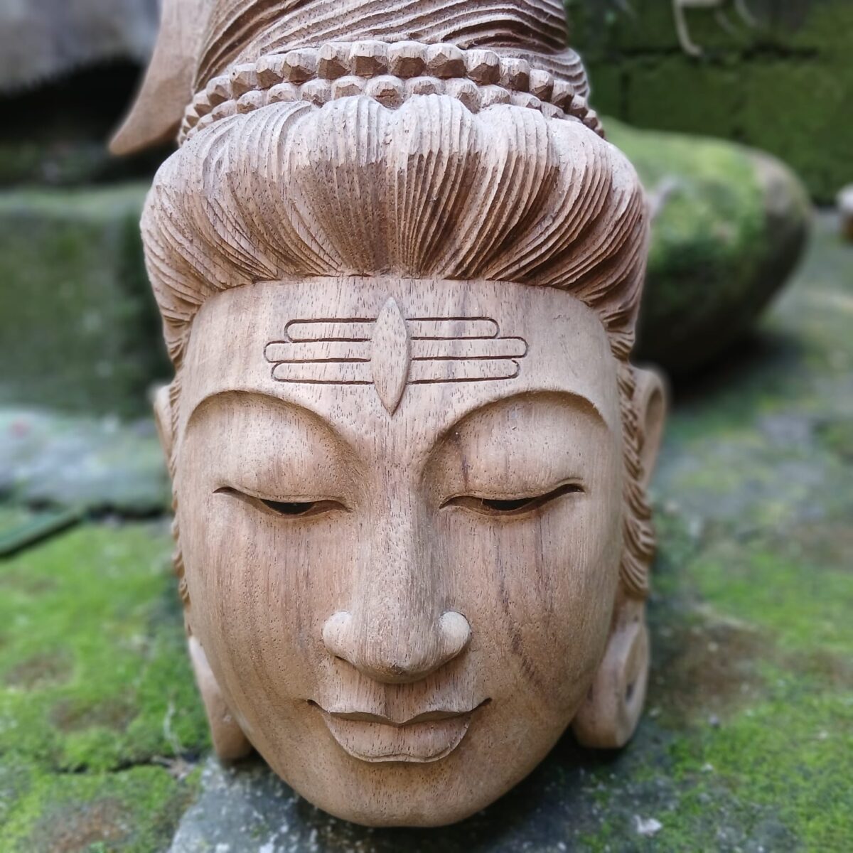 Hand‑Carved Siwa (Shiva) Head – Wooden Wall Sculpture – Spiritual Home Decor